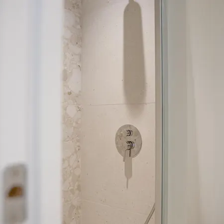 Апарт-отель Maison Raphael - Plages, Et Gare A Pied 4*