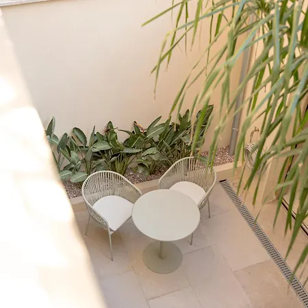 Maison Raphael - Plages, Et Gare A Pied Апарт-отель Сен-Рафаэль