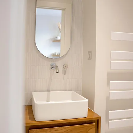 Maison Raphael - Plages, Et Gare A Pied 4*