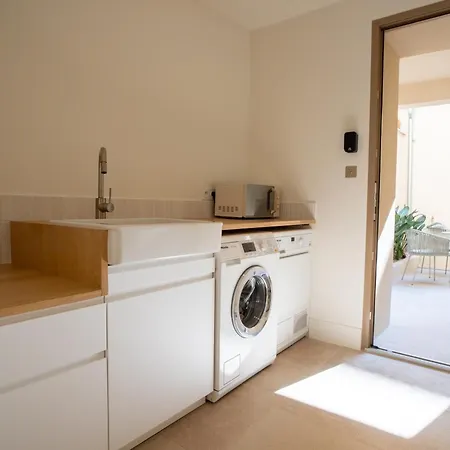 Maison Raphael - Plages, Et Gare A Pied 4* Saint-Raphaël