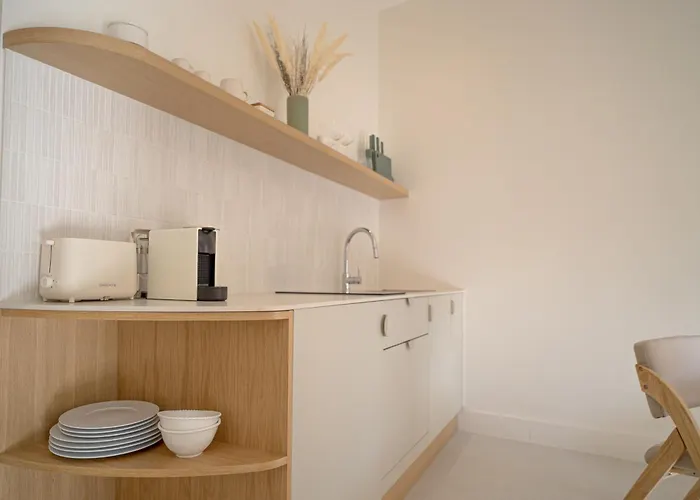 Maison Raphael - Plages, Et Gare A Pied 4* Saint-Raphaël