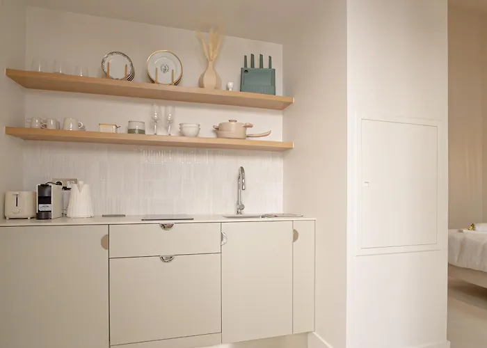 Maison Raphael - Plages, Et Gare A Pied 4* Сен-Рафаэль