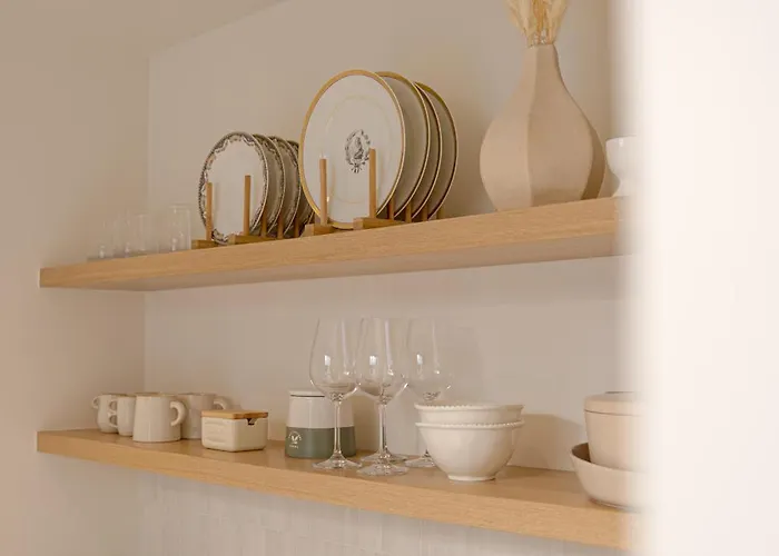 Апарт-отель Maison Raphael - Plages, Et Gare A Pied Сен-Рафаэль